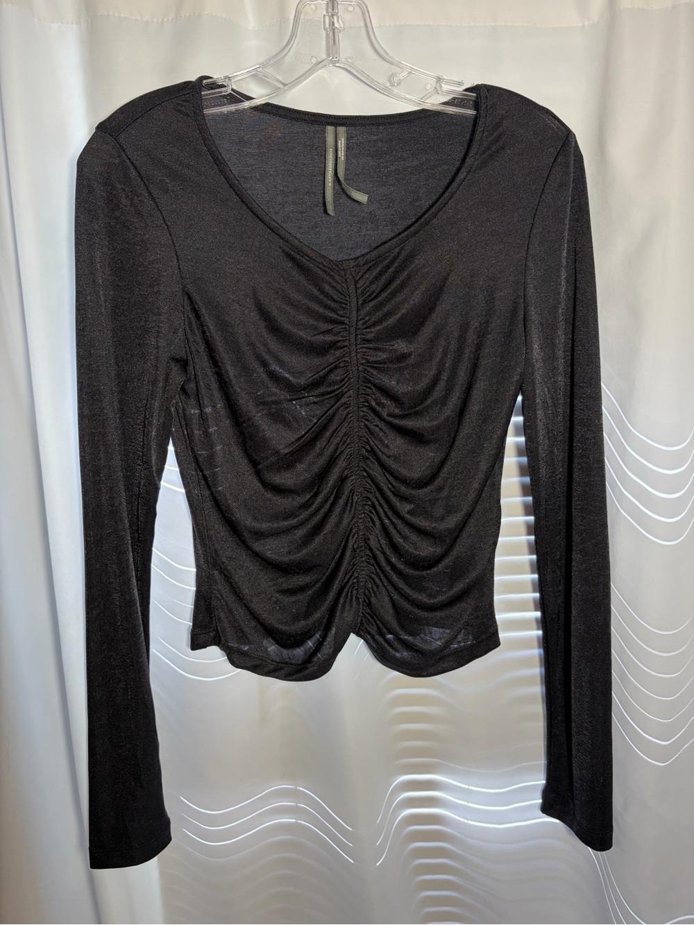 ANTHROPOLOGIE Black Ruched Long Sleeve Top size M
